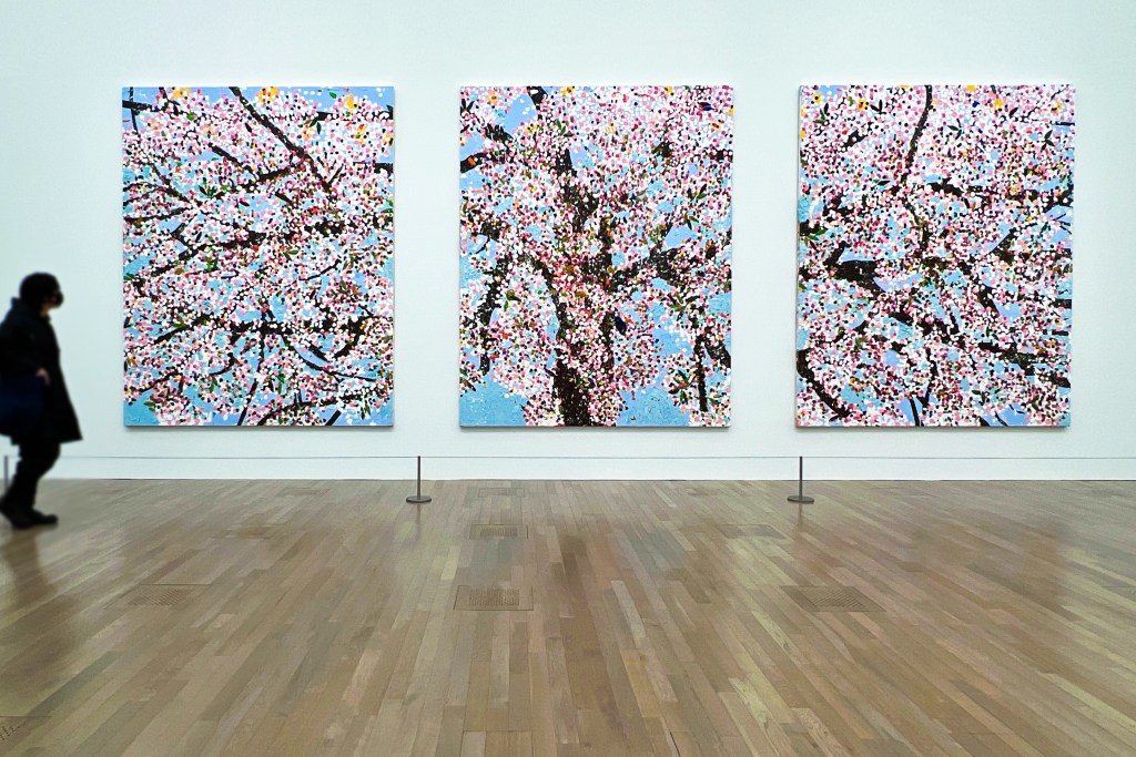 「ダミアン・ハースト　桜」展 会場風景