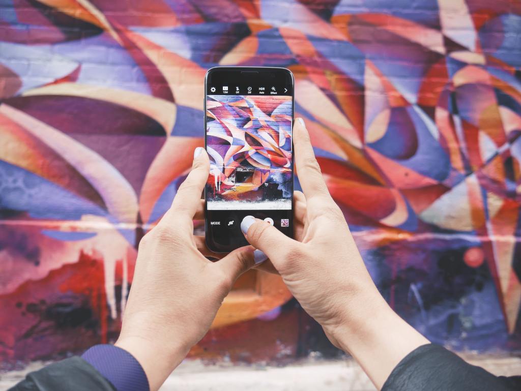 shooting a wall painting
https://unsplash.com/photos/KGcLJwIYiac
